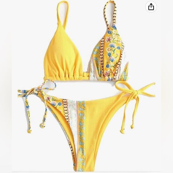 NWT Yellow Floral Print String Bikini - Juniors Large - Picture 2 of 16